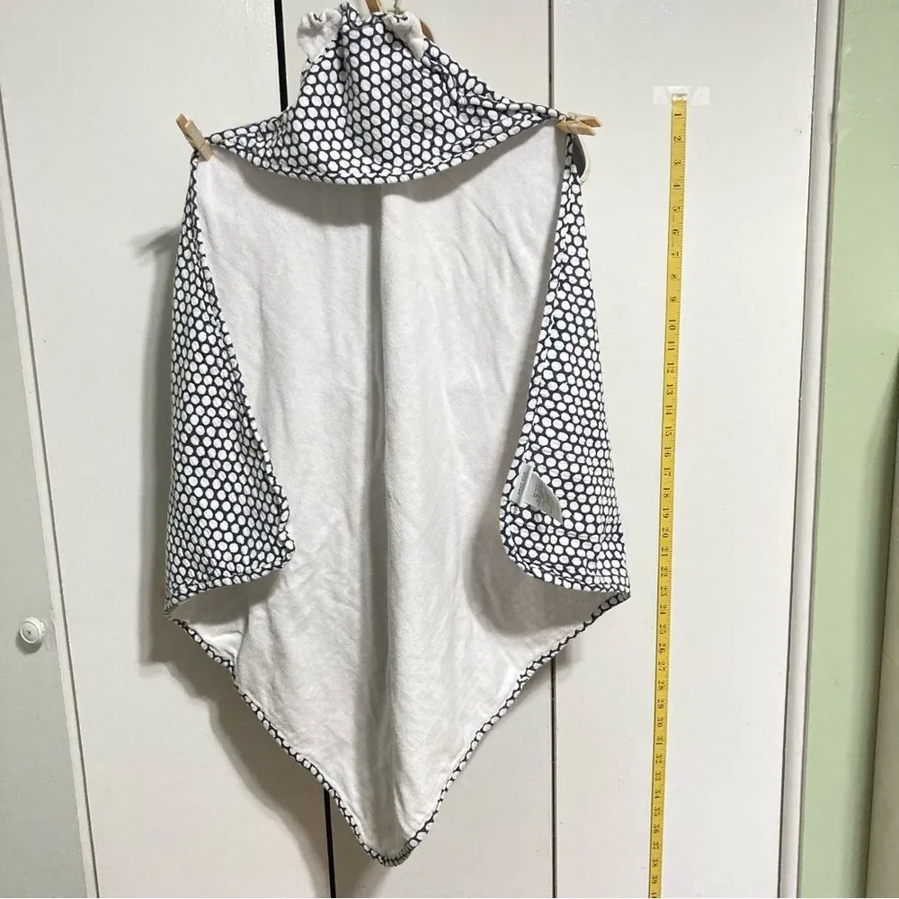 WEST ELM Pottery Barn Kids Bath Receiving Hoodie Animal Bath Towel Wrap 31 x 31